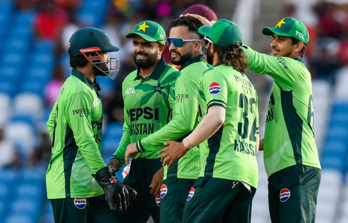 এশিয়া কাপে পাকিস্তান দলে বড় চমক, নেই বাবর-রিজওয়ান