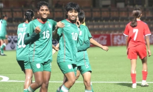 নেপালকে ৩-০ গোলে হারিয়ে জয়ে ফিরল বাংলাদেশ