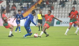 চলছে বাংলাদেশ বনাম চাইনিজ তাইপের ম্যাচ, লাইভ দেখুন এখানে