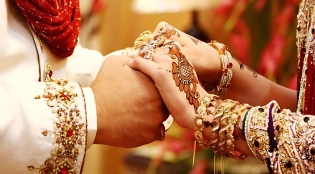 বিয়ে করেই নাগরিকত্ব পাওয়া যাবে ৬ দেশে