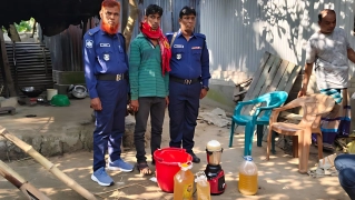 ইউরিয়া, কস্টিক সোডা ও রাসায়নিক জেলি দিয়ে তৈরি হচ্ছে ‘দুধ’