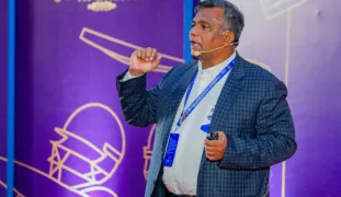 ক্রিকেটারদের বয়কটে অনির্দিষ্টকালের জন্য স্থগিত বিপিএল