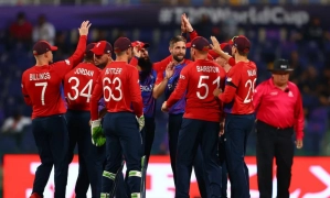 ভারতে বিশ্বকাপ খেলতে চায় না ইংল্যান্ড!