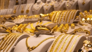 দেশের বাজারে আজ এক ভরি স্বর্ণের দাম