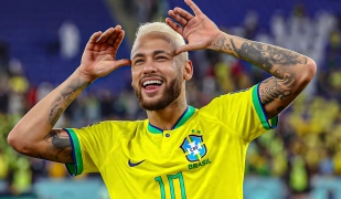 বিশ্বকাপে জায়গা না পেলে কি অবসরে যাচ্ছেন নেইমার