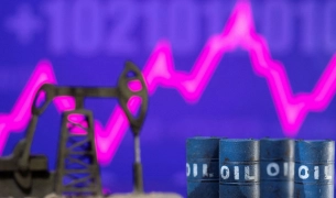 ফের জ্বালানি তেলের দামে বড় লাফ