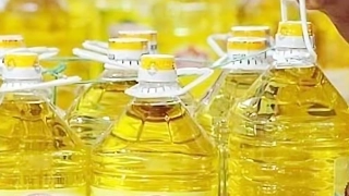 যুদ্ধের অজুহাতে সয়াবিন তেলের বাজারে অস্থিরতা