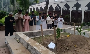 মসজিদের পাশে কবর দিলে কি আজাব কমে? যা বলছে ইসলামি শরিয়ত