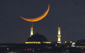আরব আমিরাত ও বাংলাদেশে ঈদুল ফিতরের সম্ভাব্য তারিখ ঘোষণা
