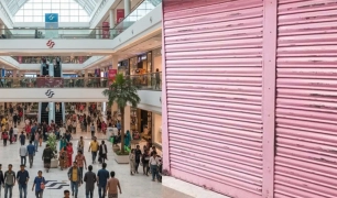 রাত ৮টার মধ্যে দোকান ও শপিংমল বন্ধের সিদ্ধান্ত