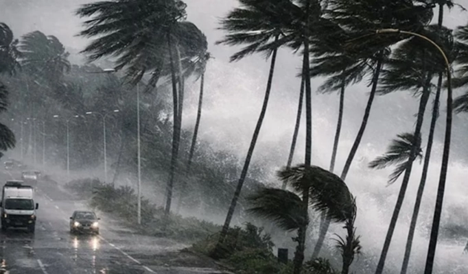 যেসব জেলায় ৬০ কিমি বেগে ঝড়ের পূর্বাভাস; সতর্ক সংকেত