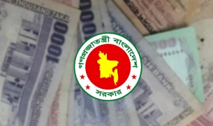 নতুন পে-স্কেলের দাবিতে ফুসে উঠছেন সরকারি কর্মচারীরা