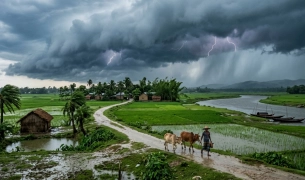 তিন বিভাগে ৬০ কিলোমিটার বেগে ঝড়ের পূর্বাভাস