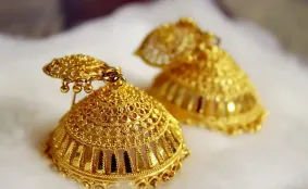 আজ ১৮, ২১, ২২ ক্যারেট এক ভরি স্বর্ণের দাম